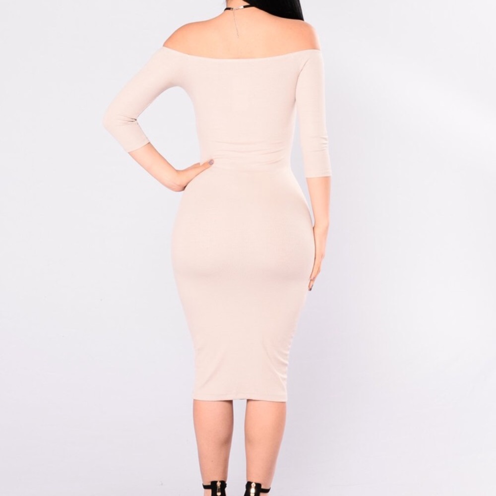 NWT cream “puppy love” midi button dress - Picture 3 of 4